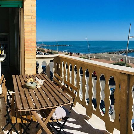 Apartament Casa Al Mare Lido di Ostia Zewnętrze zdjęcie